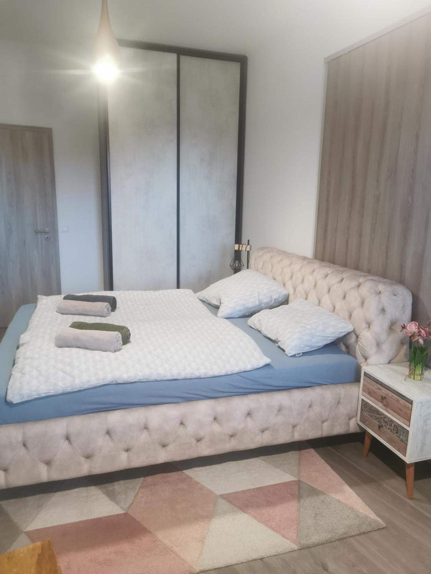 Beli Apartman Melygarazzsal Heviz Exterior foto